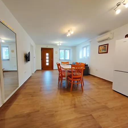 Honey Apartment Kanfanar